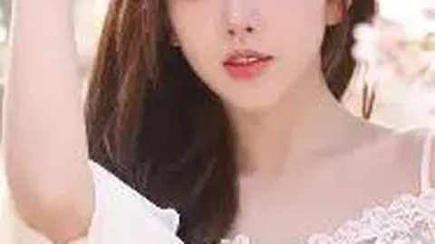 “红牌撤销，安东尼备战皇马挑战，训练精彩集锦呈现！”